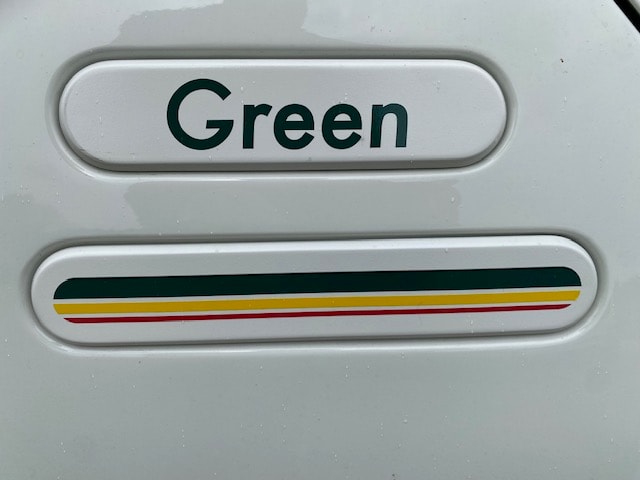PEUGEOT 205 Green-image-4