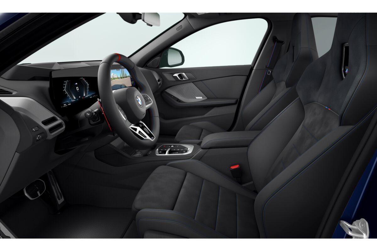BMW M135i xDrive M Sport Pro-showroom-element-3