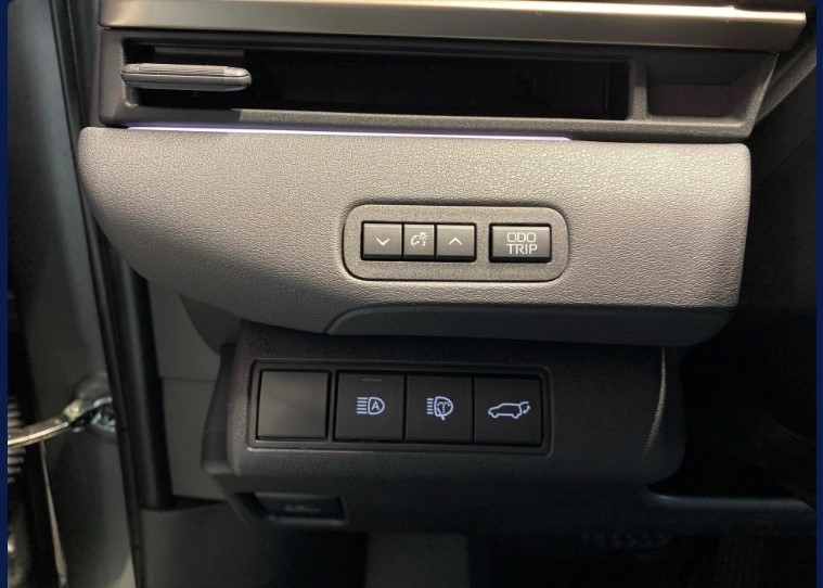 TOYOTA bZ4X Style AWD-image-17
