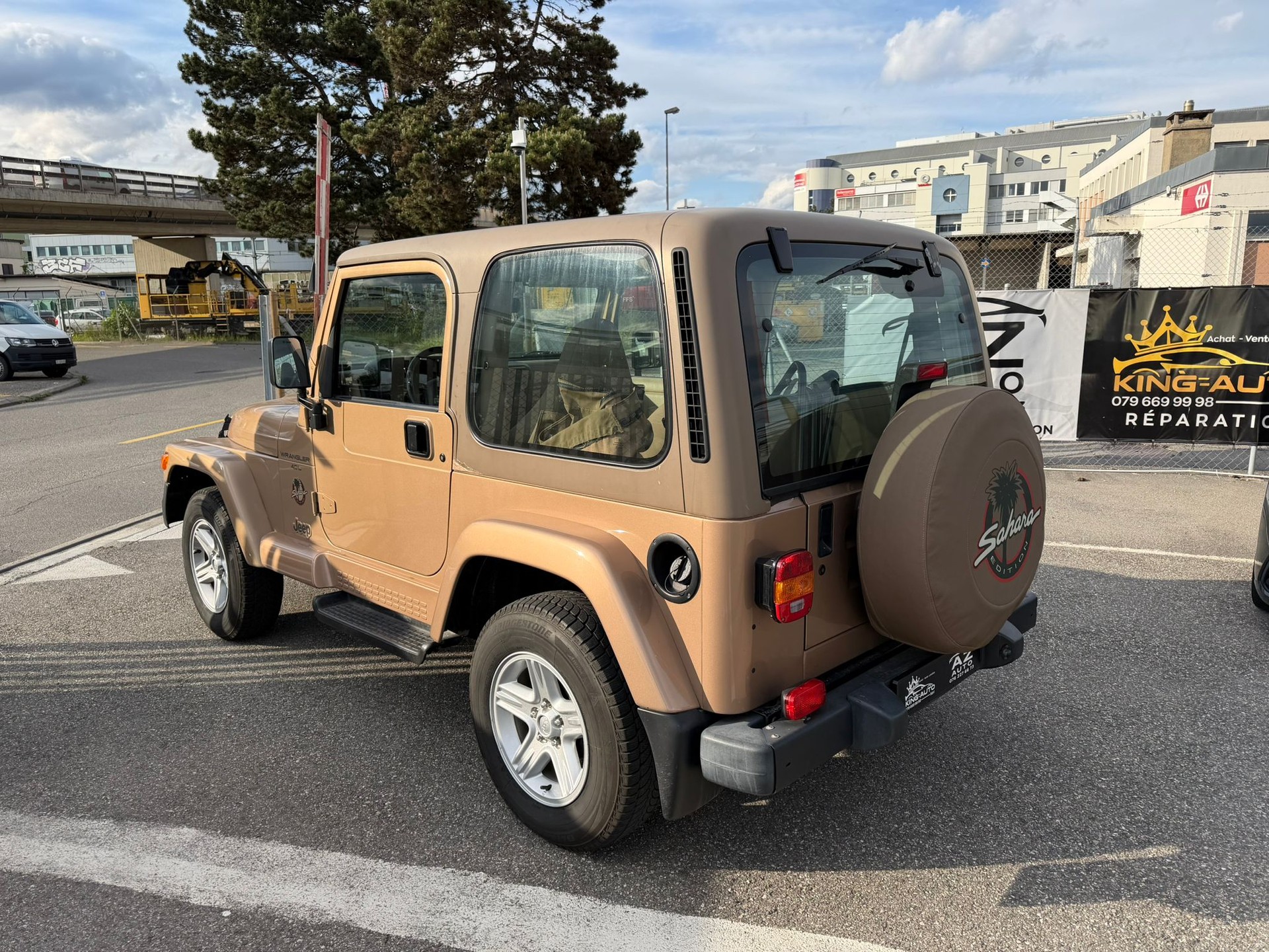 JEEP Wrangler 4.0 Sahara Hardtop expertiser du jour-showroom-element-3