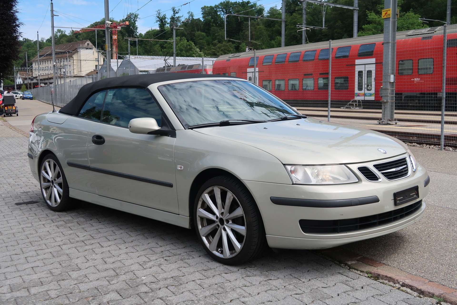 SAAB 9-3 2.0 (1.8t) Vector-showroom-element-2