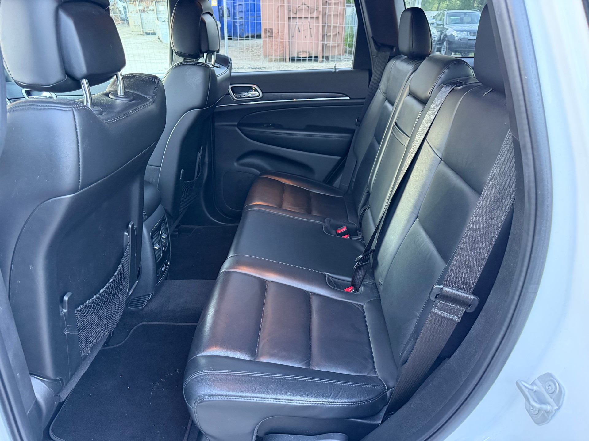 JEEP Grand Cherokee 3.0 CRD Limited Automatic-image-8