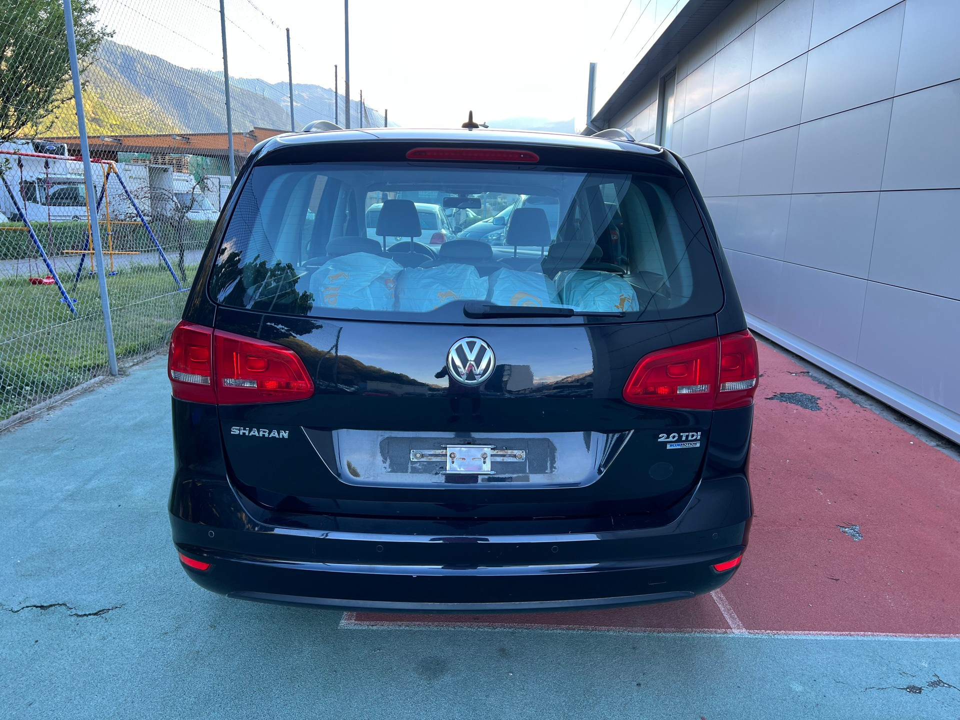 VW Sharan 2.0 TDI BlueMotion Technology Comfortline-image-5