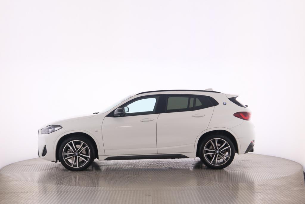 BMW X2 20i xDrive SAG-showroom-element-3