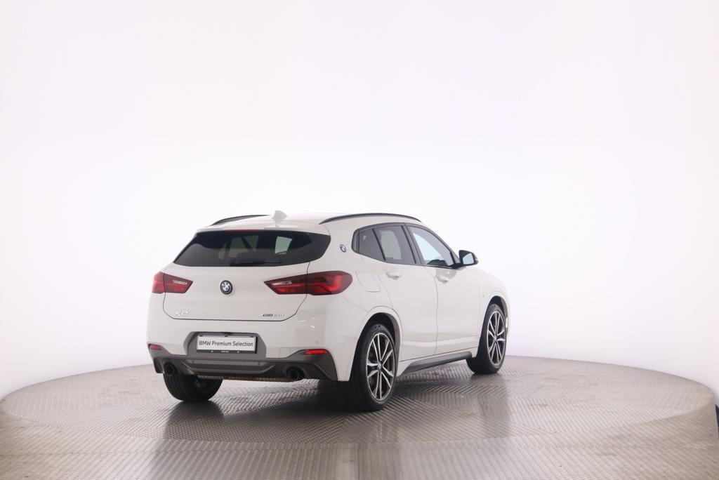BMW X2 20i xDrive SAG-showroom-element-1