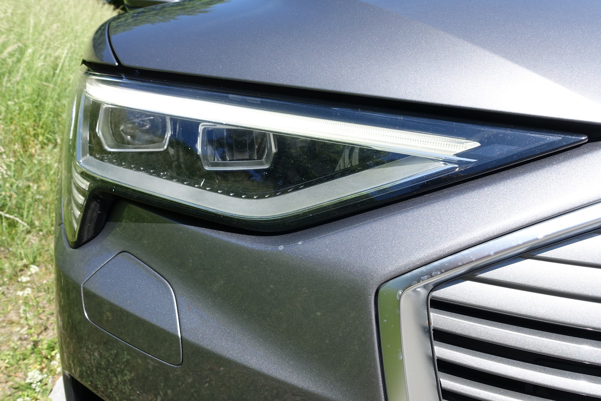 AUDI e-tron 55 Advanced quattro-image-15