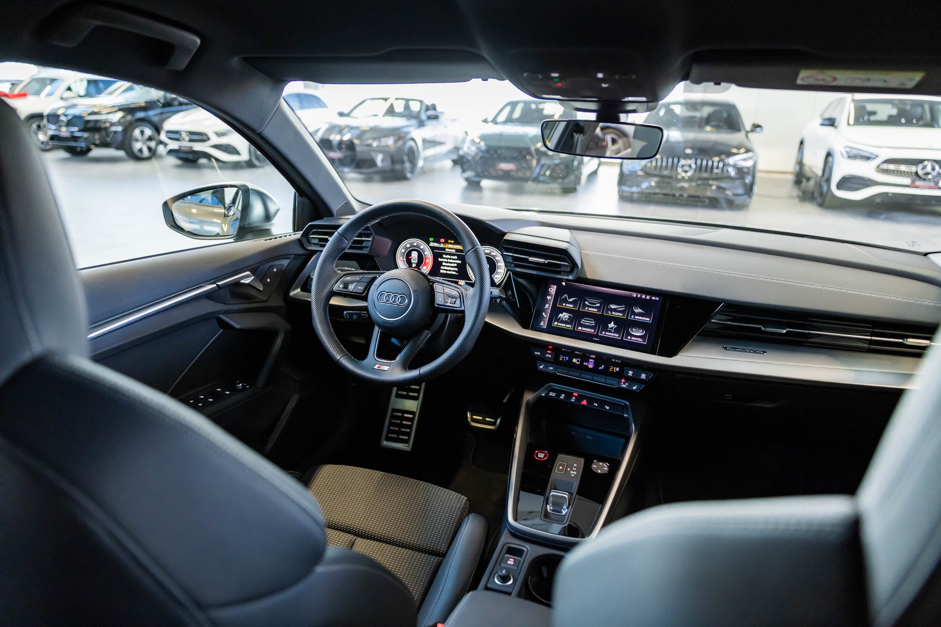 AUDI S3 Limousine 2.0 TFSI quattro S-Tronic / Virtual Cockpit / Led Scheinwerfer-image-20