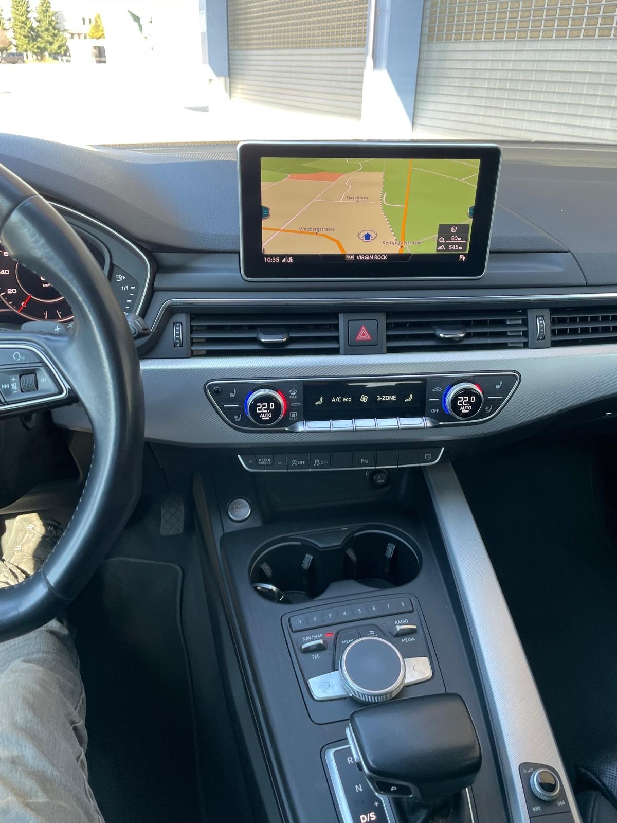 AUDI A4 Avant 3.0 TDI quattro S-tronic-image-9