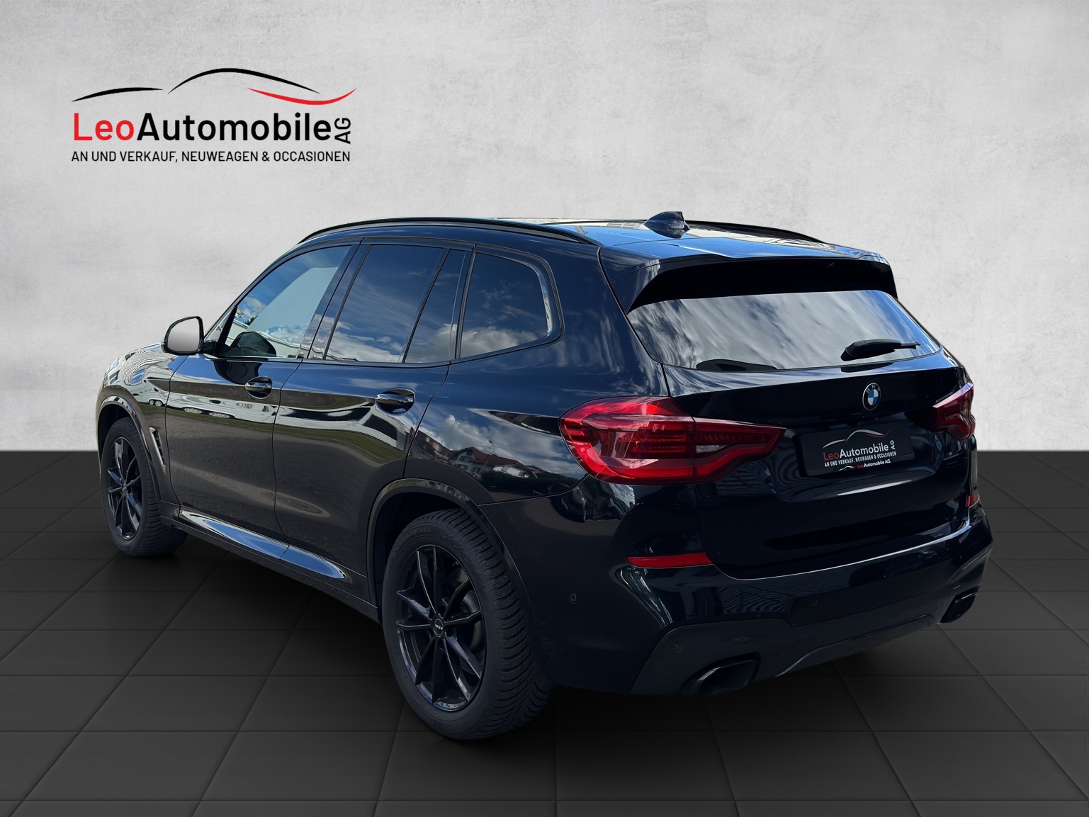 BMW X3 M40d Individual Steptronic-showroom-element-3