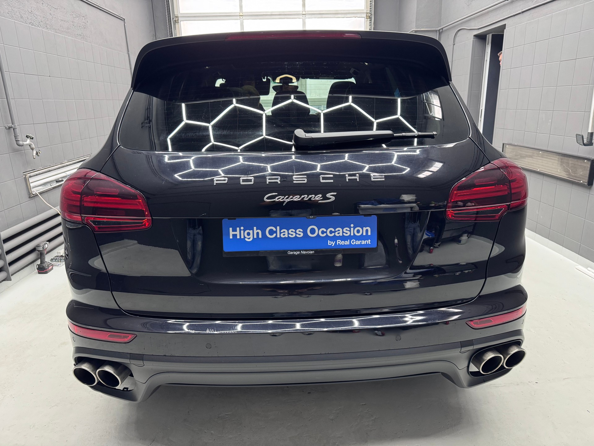 PORSCHE Cayenne S-image-4