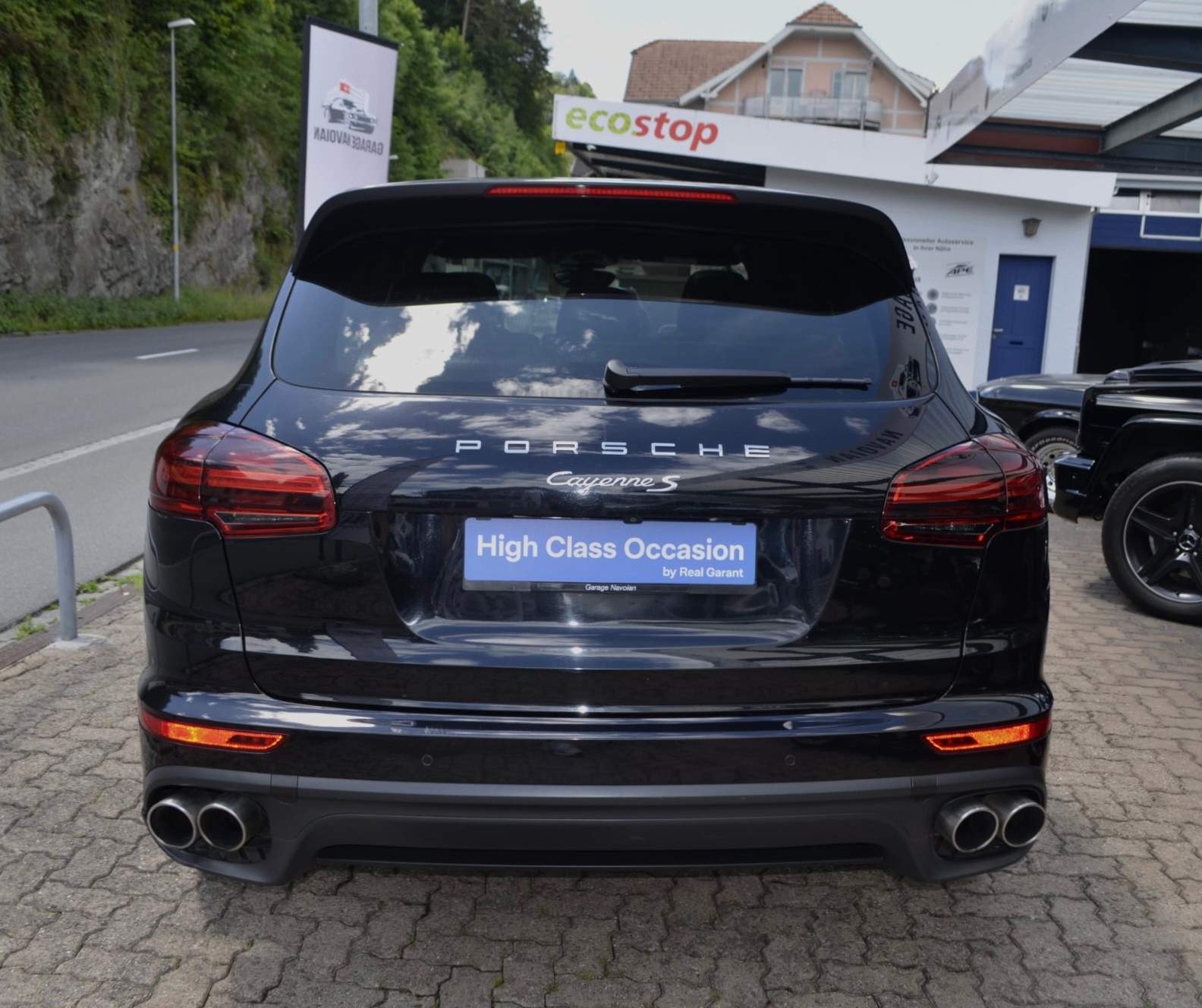 PORSCHE Cayenne S-image-5