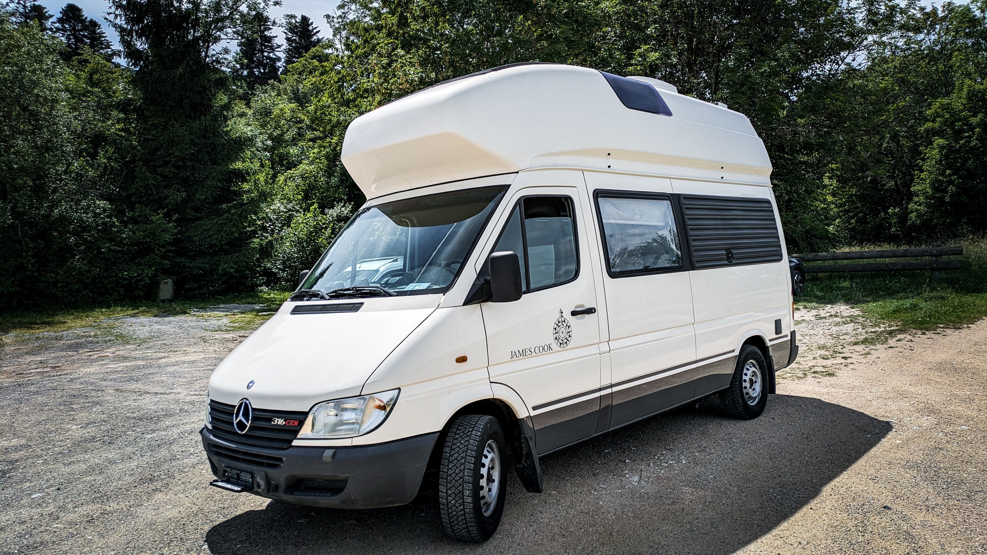 MERCEDES-BENZ James Cook-image-1