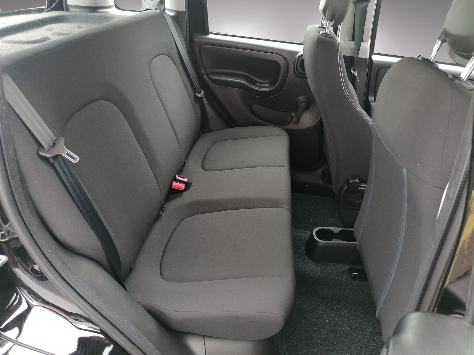 FIAT Panda 1.0 Hybrid Cult-image-6