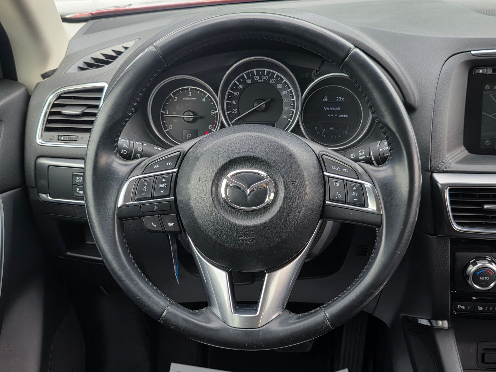 MAZDA CX-5 2.2 D HP Revolution AWD Automatic * CH-Fahrzeug * Frisch ab MFK * inkl. Dachträger *-image-17