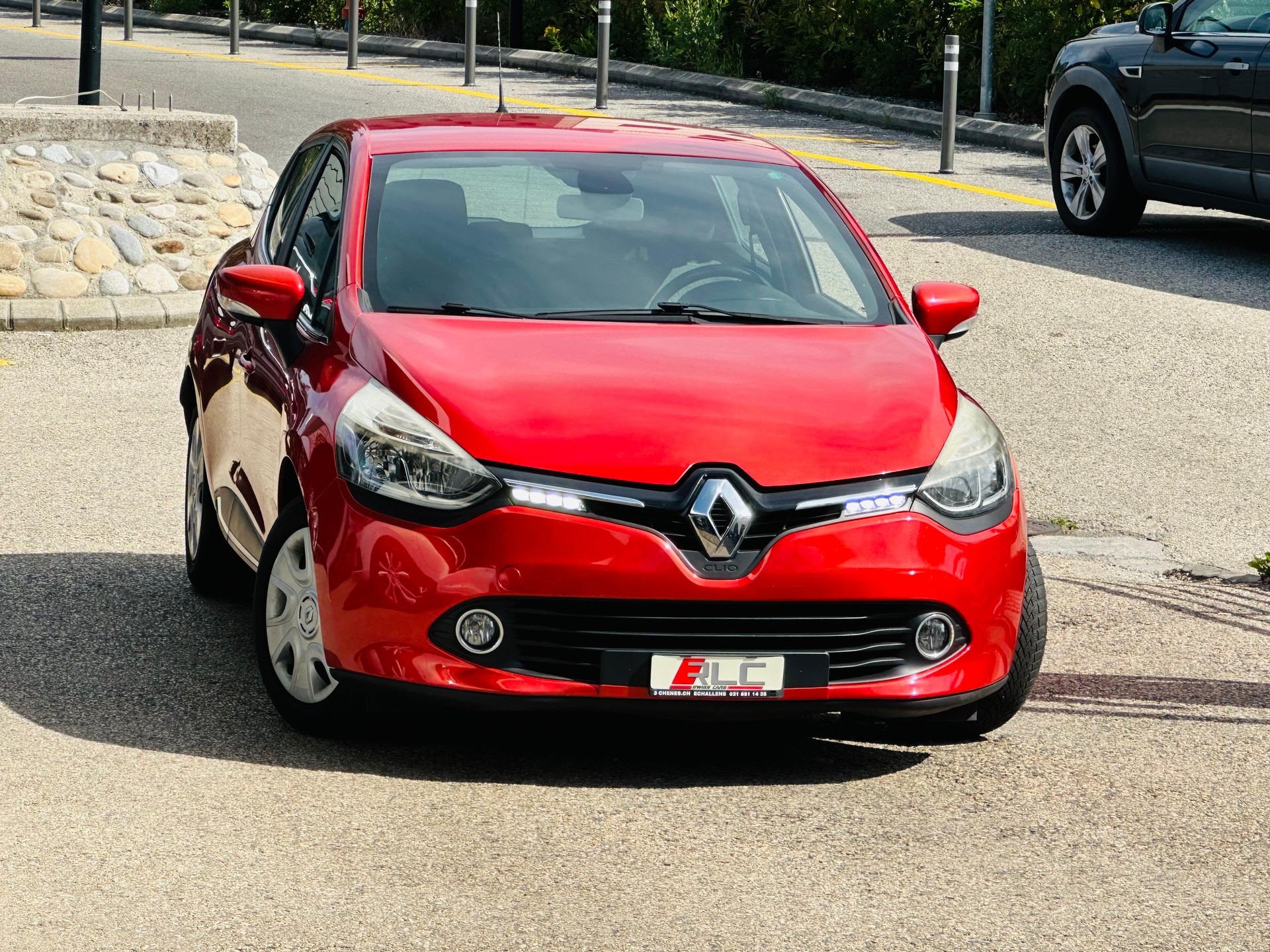 RENAULT Clio 0.9 12V Expression-image-1