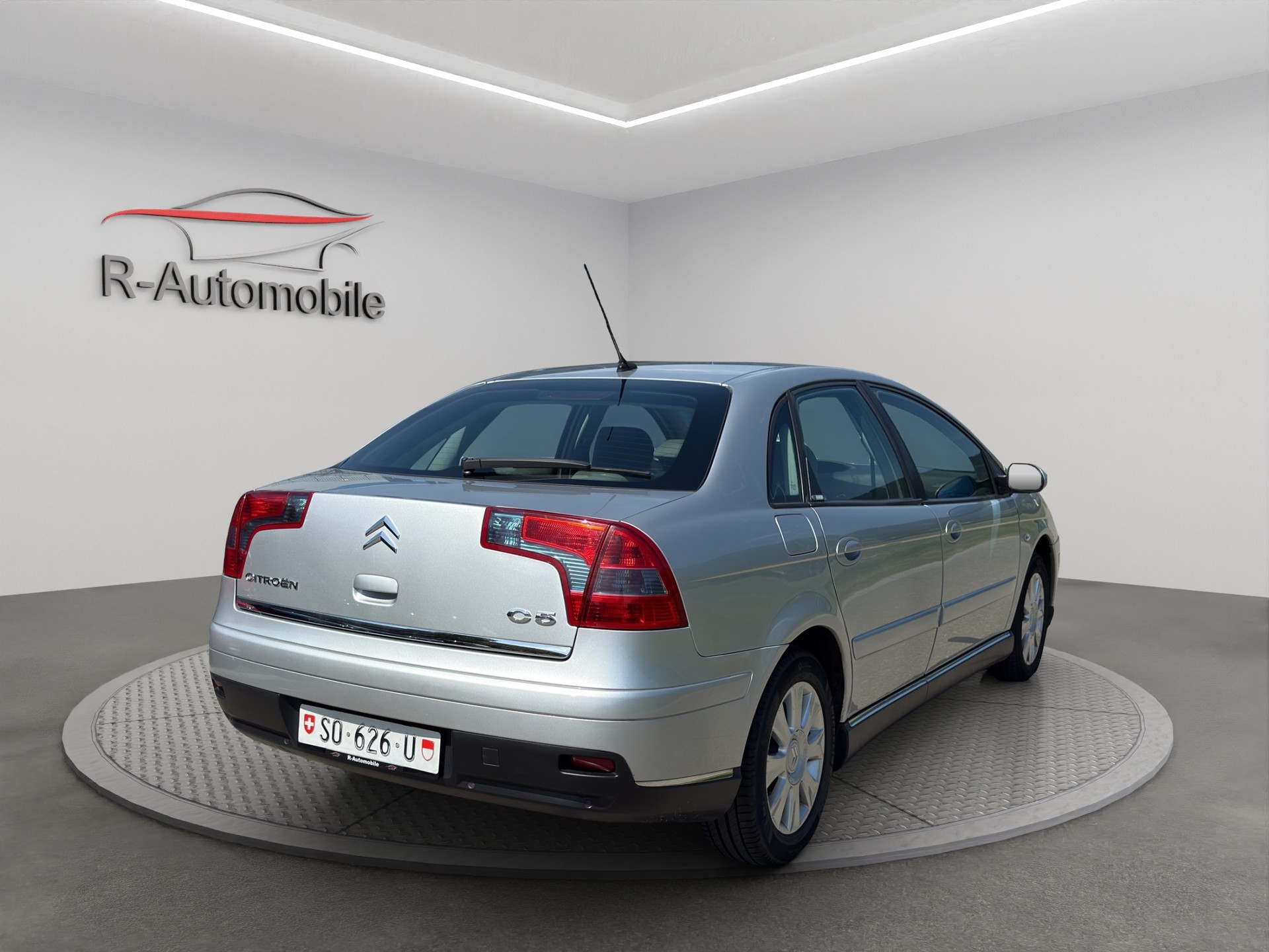 CITROEN C5 Berline 2.2 HDi Exclusive Automatic-image-4