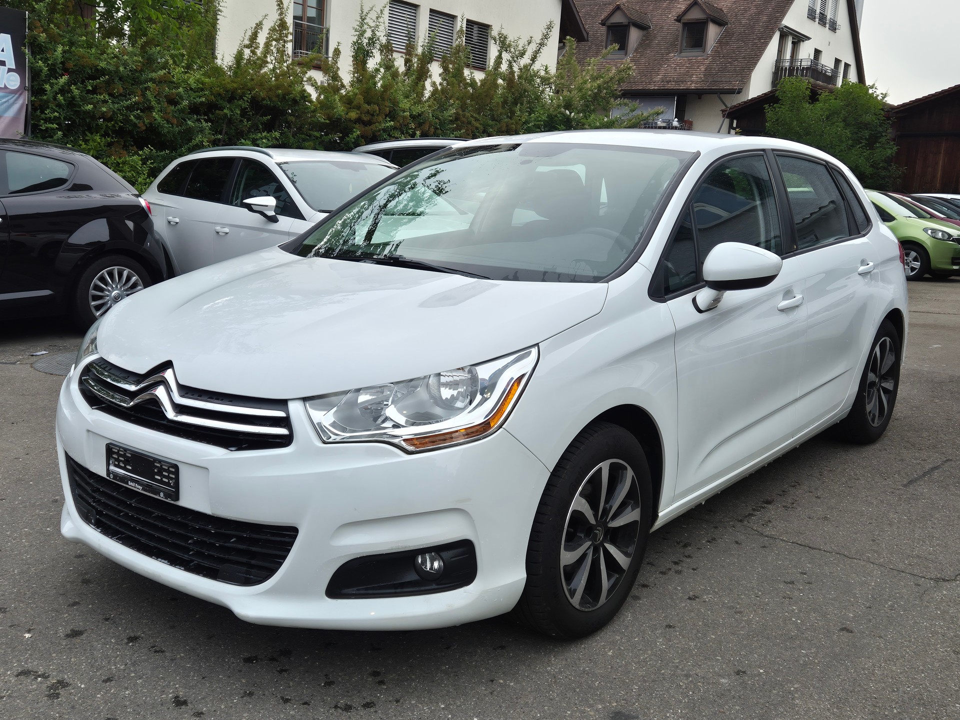 CITROEN C4 1.2 Pure Tech Feel-image-0