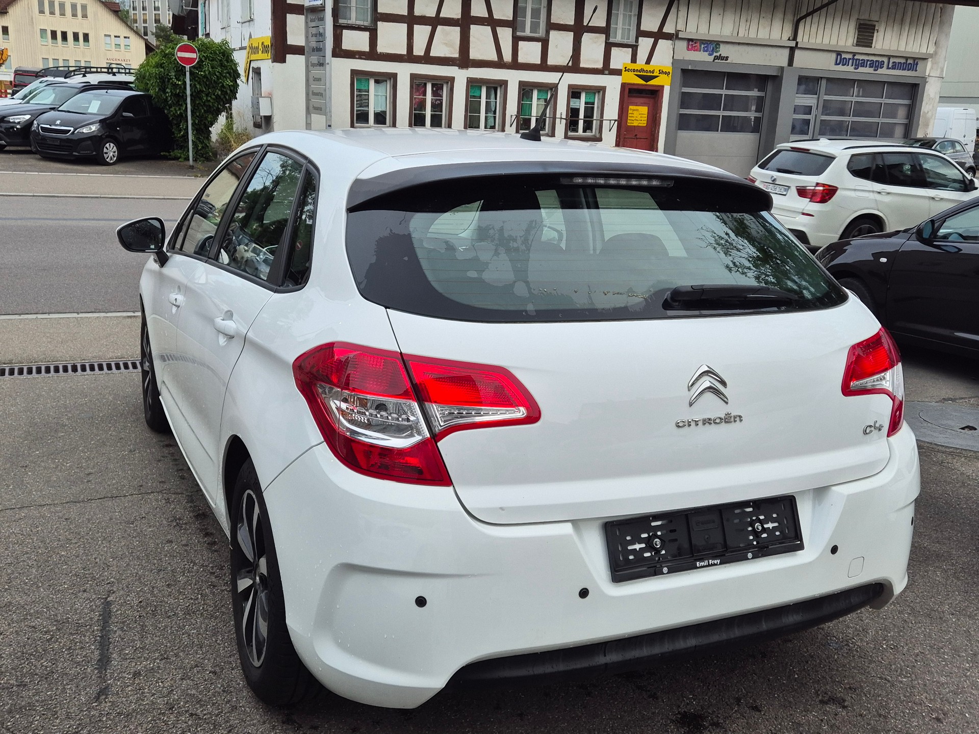 CITROEN C4 1.2 Pure Tech Feel-image-4