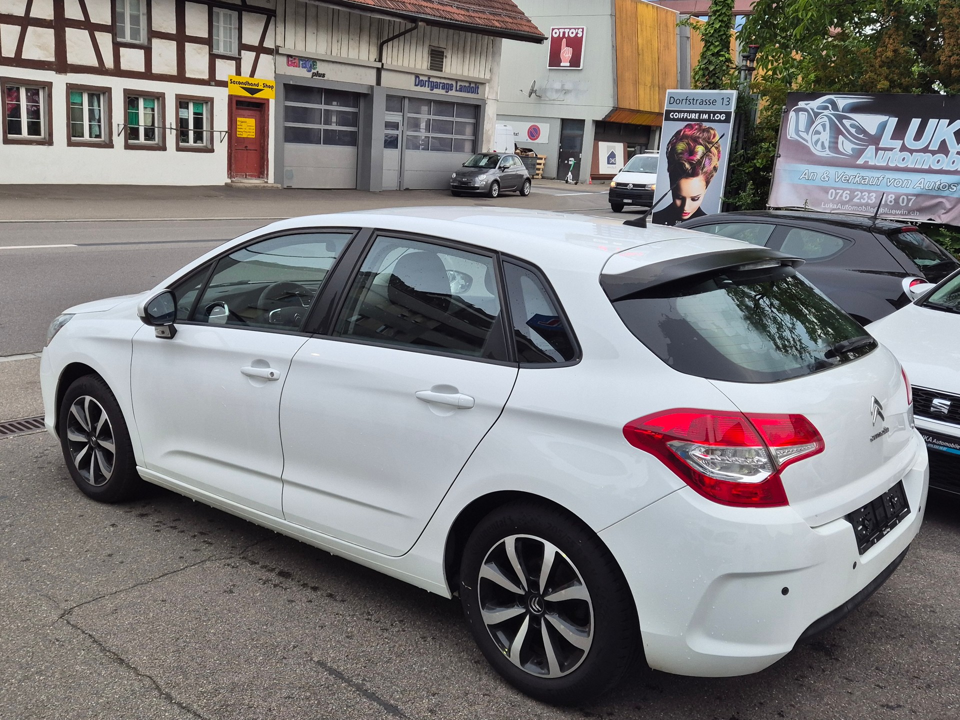 CITROEN C4 1.2 Pure Tech Feel-image-2