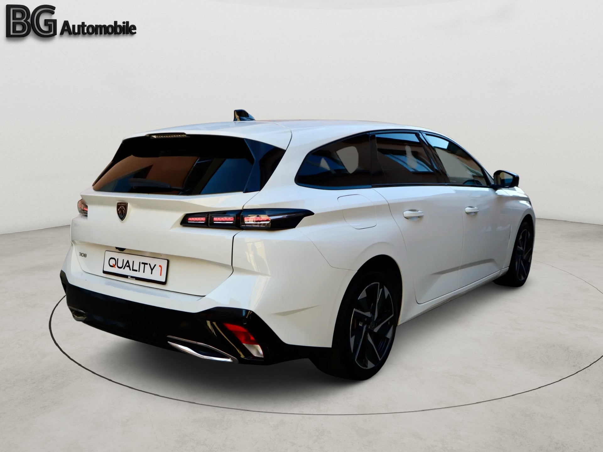 PEUGEOT 308 SW 1.5 BlueHDI Allure Pack EAT8-image-4