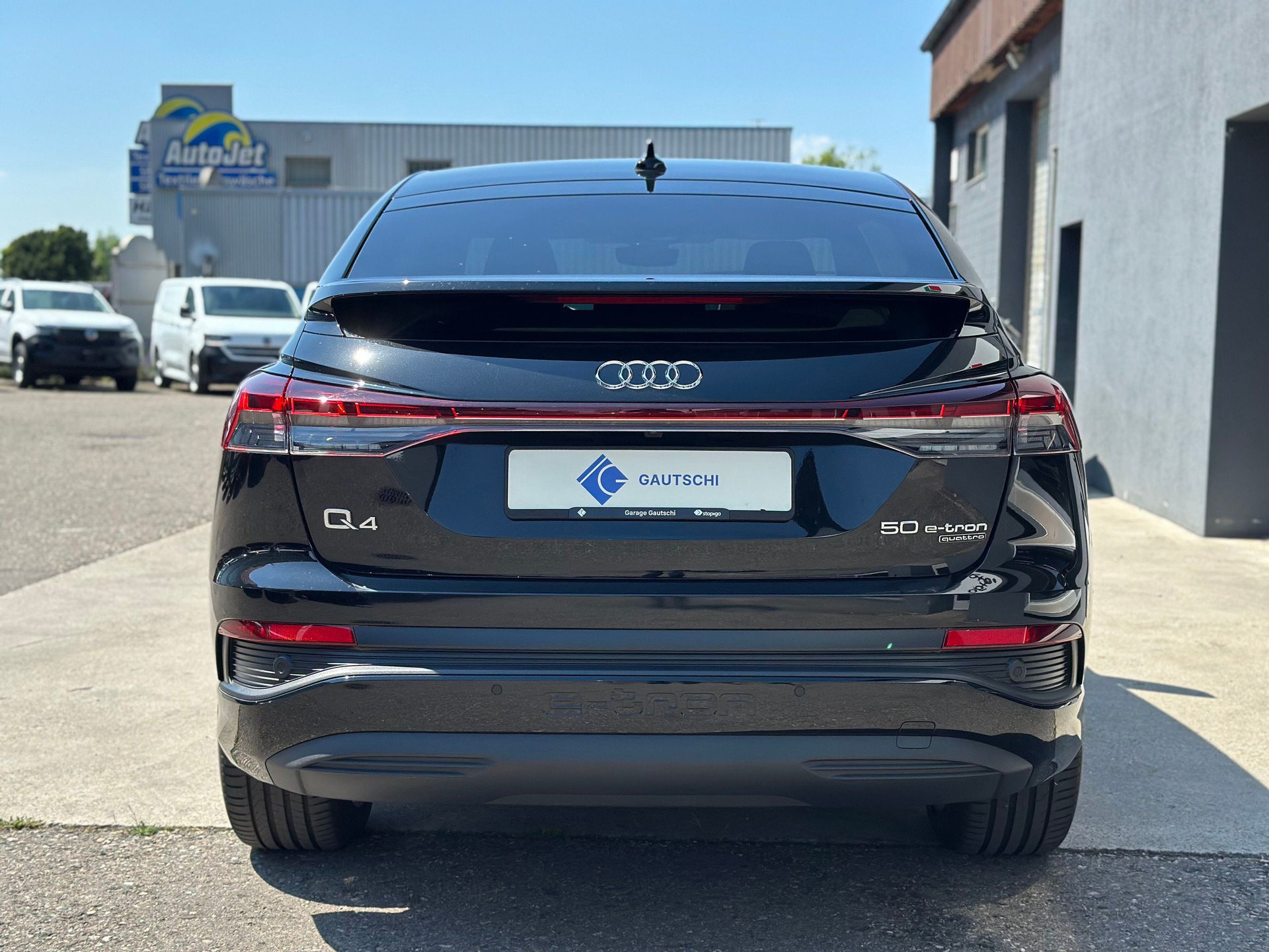 AUDI Q4 Sportback e-tron 50 quattro-image-3