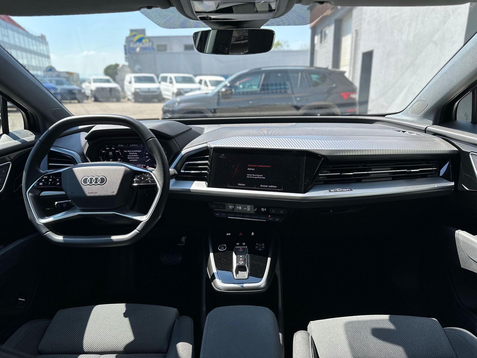 AUDI Q4 Sportback e-tron 50 quattro-image-6