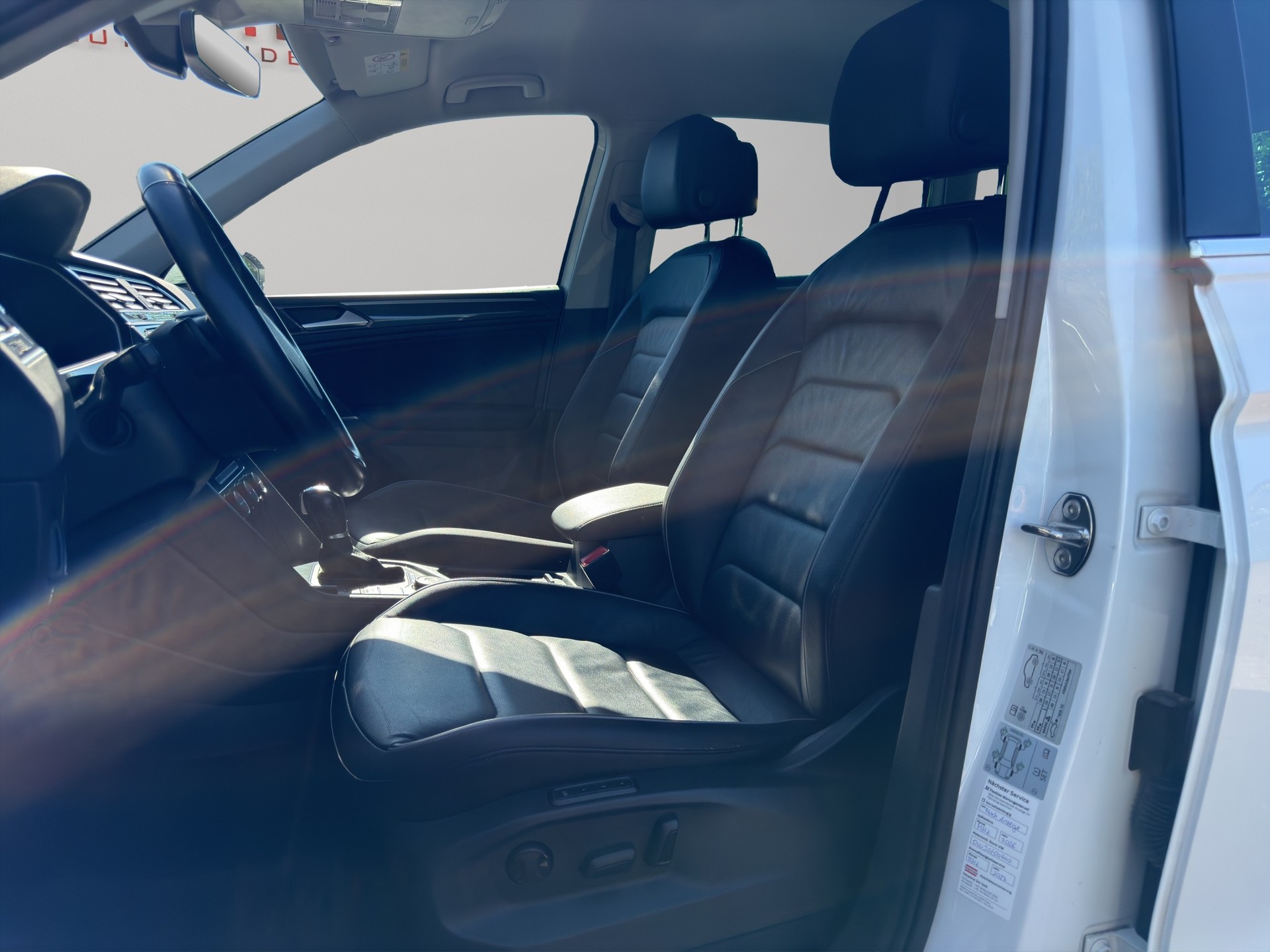 VW Tiguan 2.0 TDI SCR Highline4Motion DSG-image-11