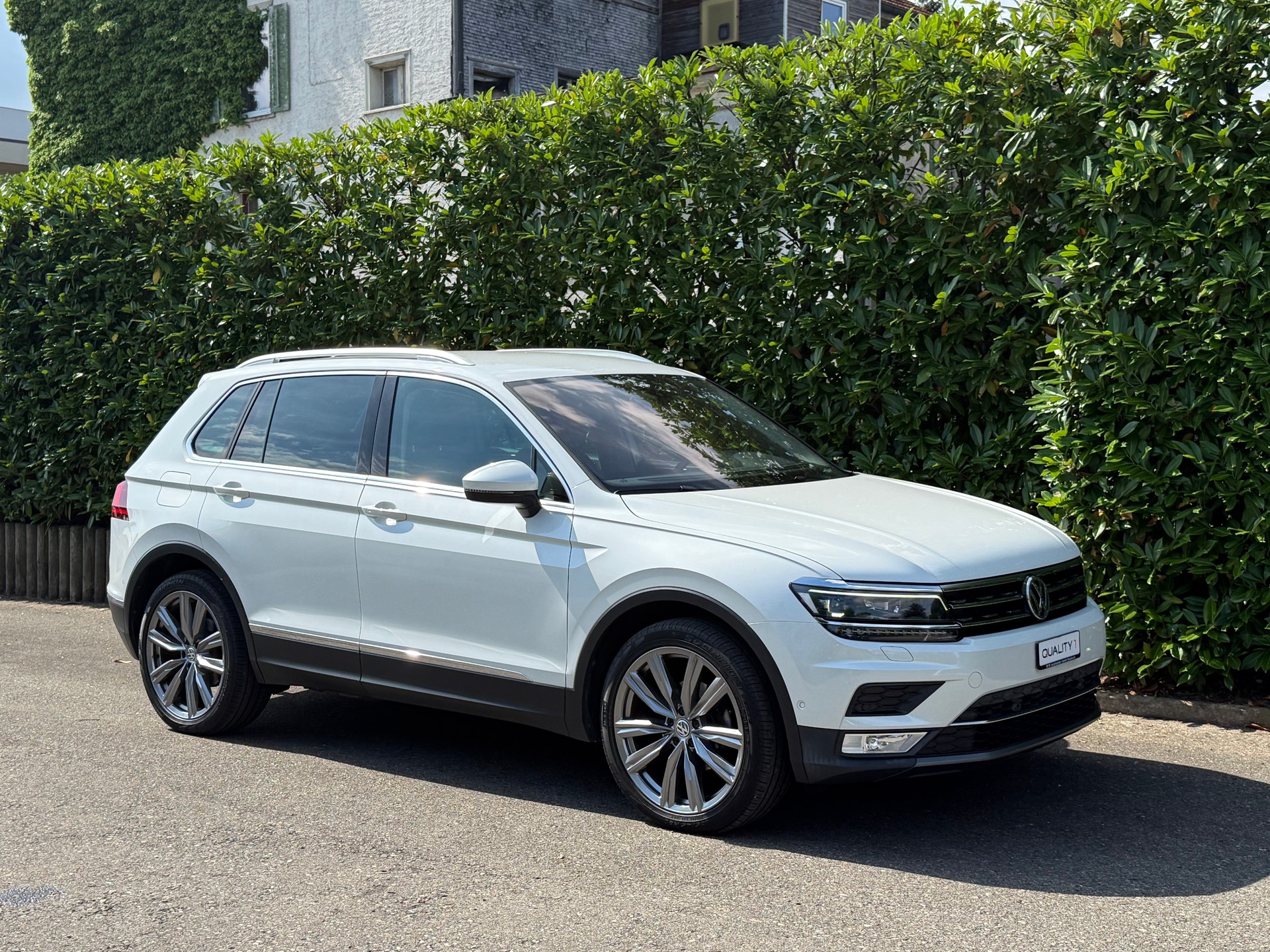VW Tiguan 2.0 TDI SCR Highline4Motion DSG-image-2
