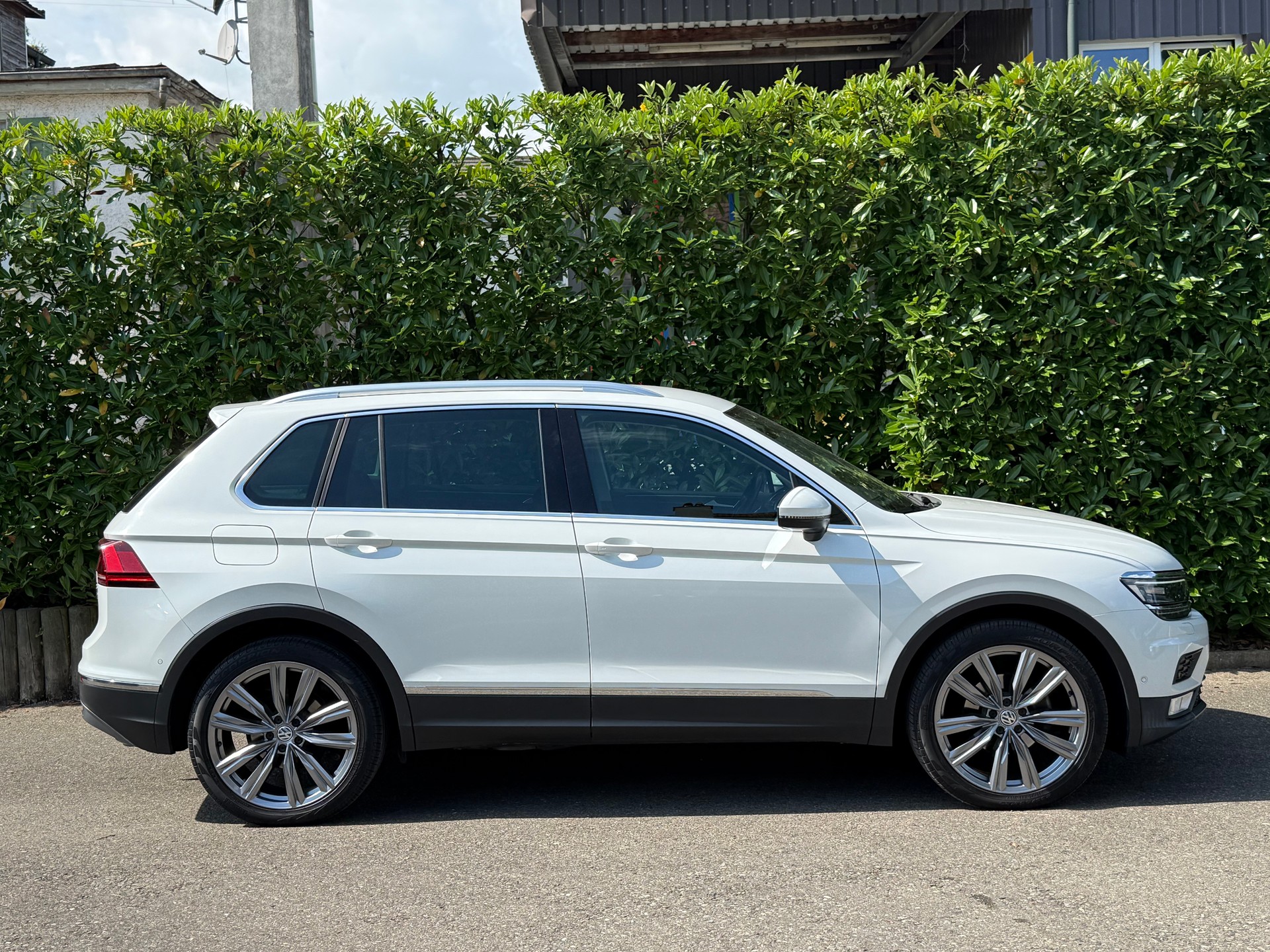 VW Tiguan 2.0 TDI SCR Highline4Motion DSG-image-8