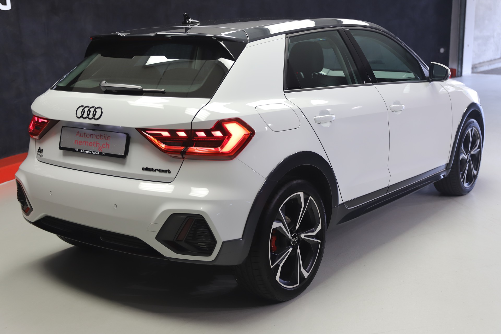 AUDI A1 allstreet 35 TFSI S-tronic-image-2