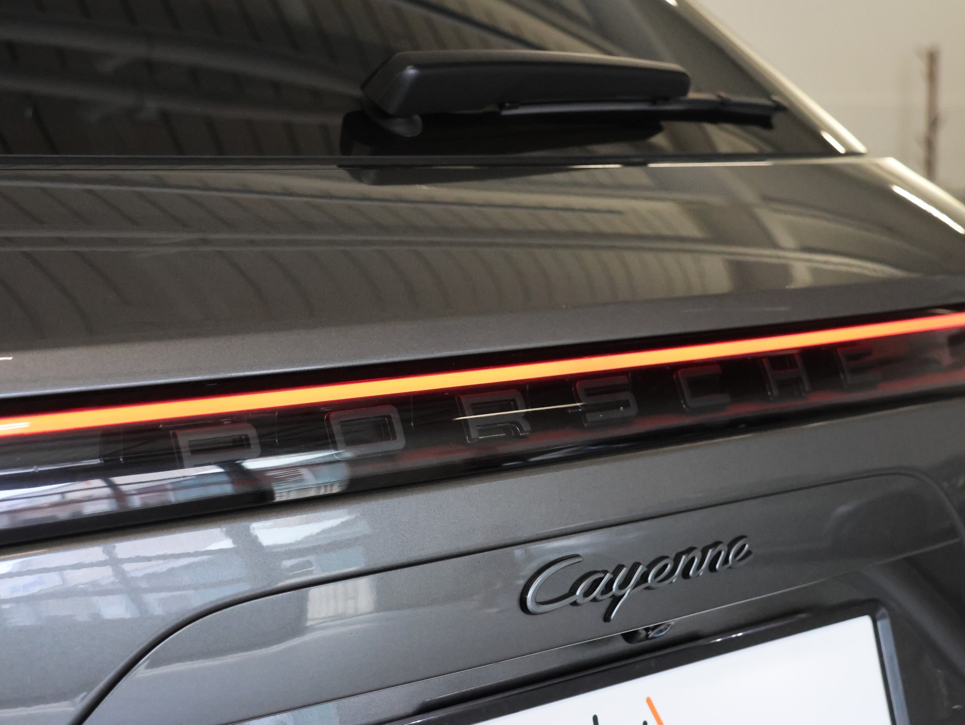 PORSCHE Cayenne E-Hybrid *360 Kamera* *Burmester* *Panorama*-image-32