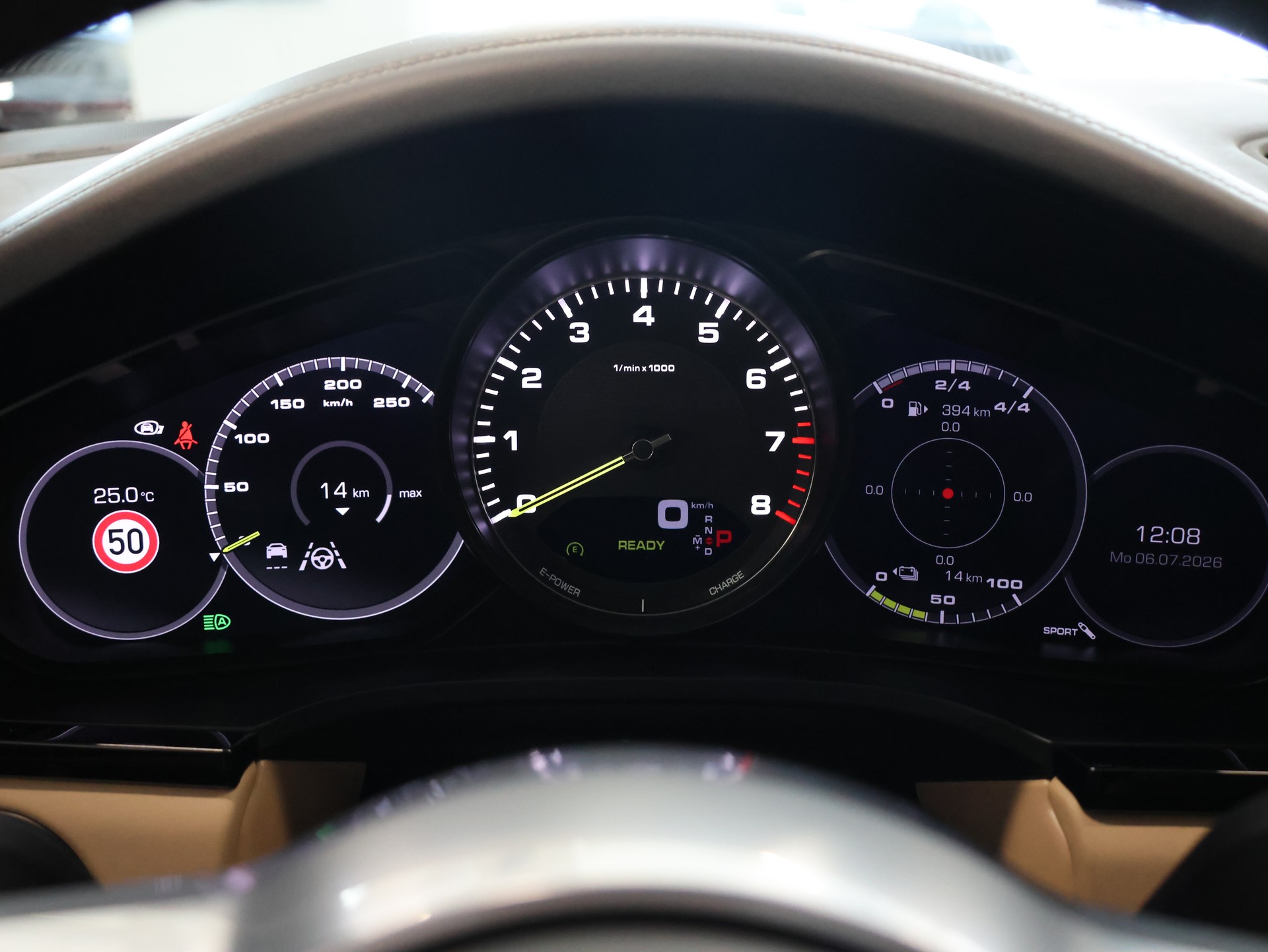 PORSCHE Cayenne E-Hybrid *360 Kamera* *Burmester* *Panorama*-image-17