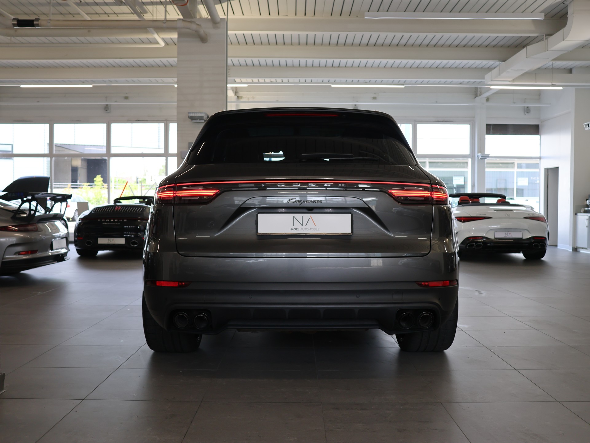 PORSCHE Cayenne E-Hybrid *360 Kamera* *Burmester* *Panorama*-image-4
