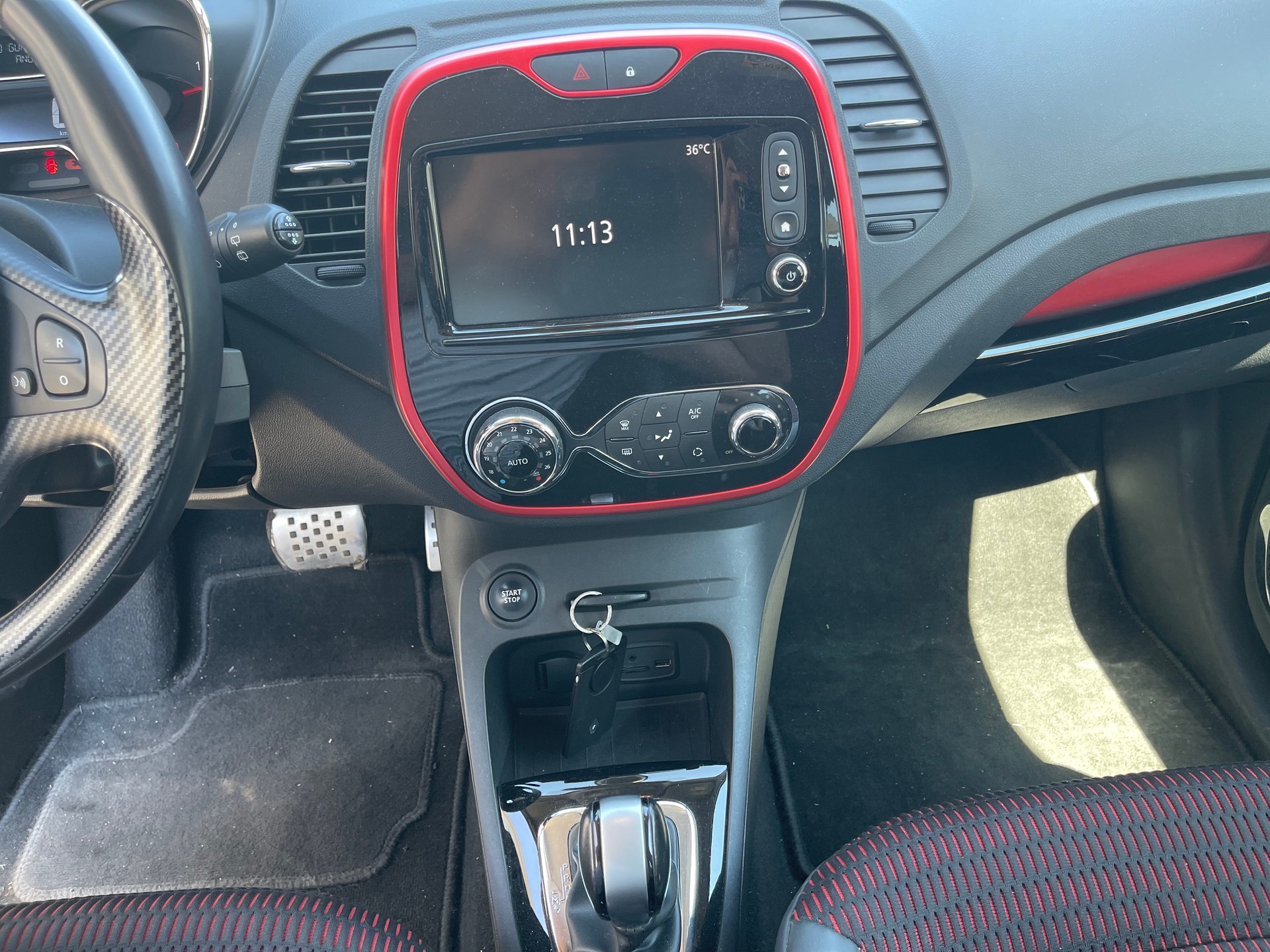 RENAULT Captur 1.2 T 16V Outdoor EDC-image-8