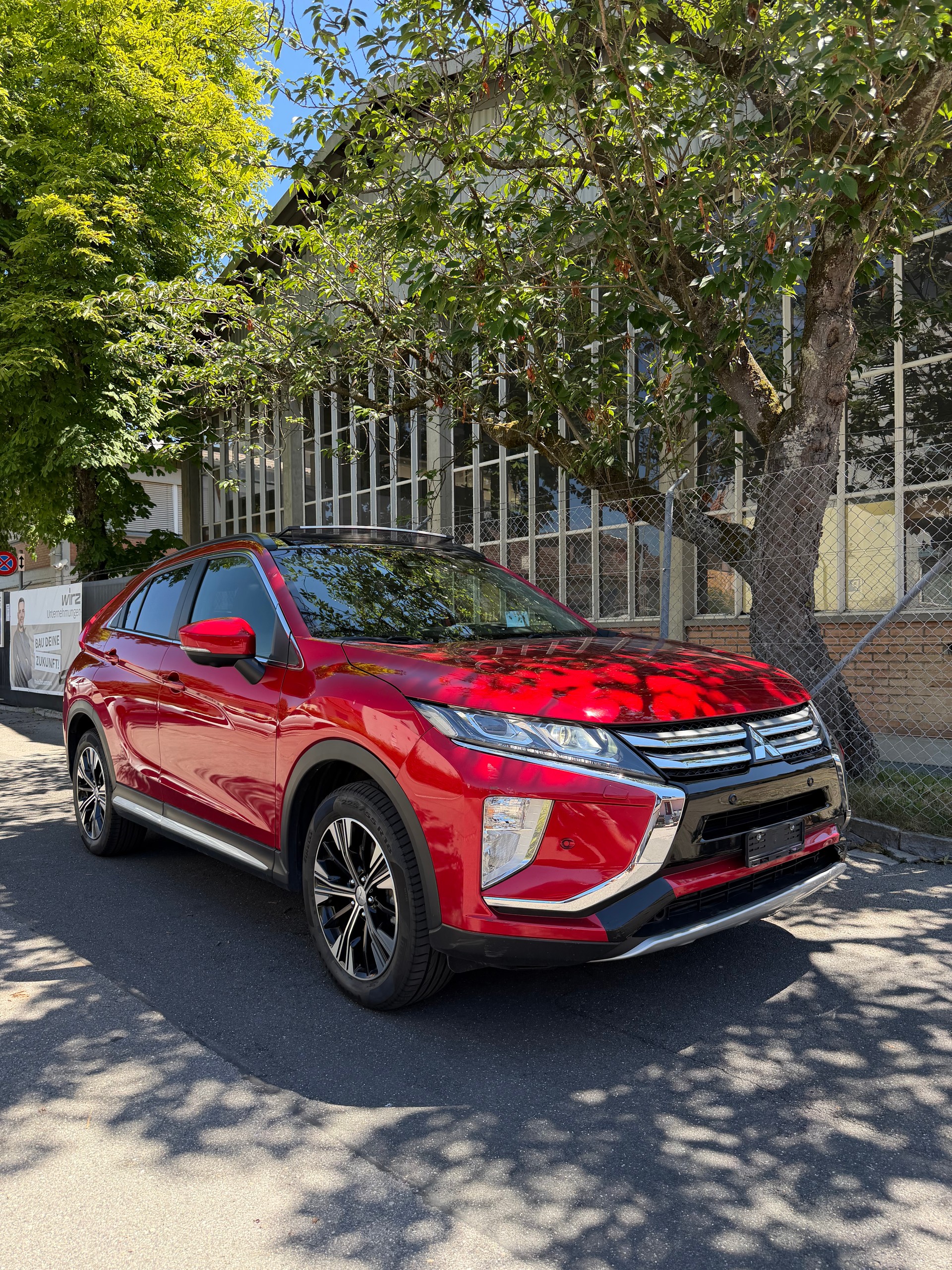 MITSUBISHI Eclipse Cross 1.5 T-Mivec Diamond 4WD CVT-image-0
