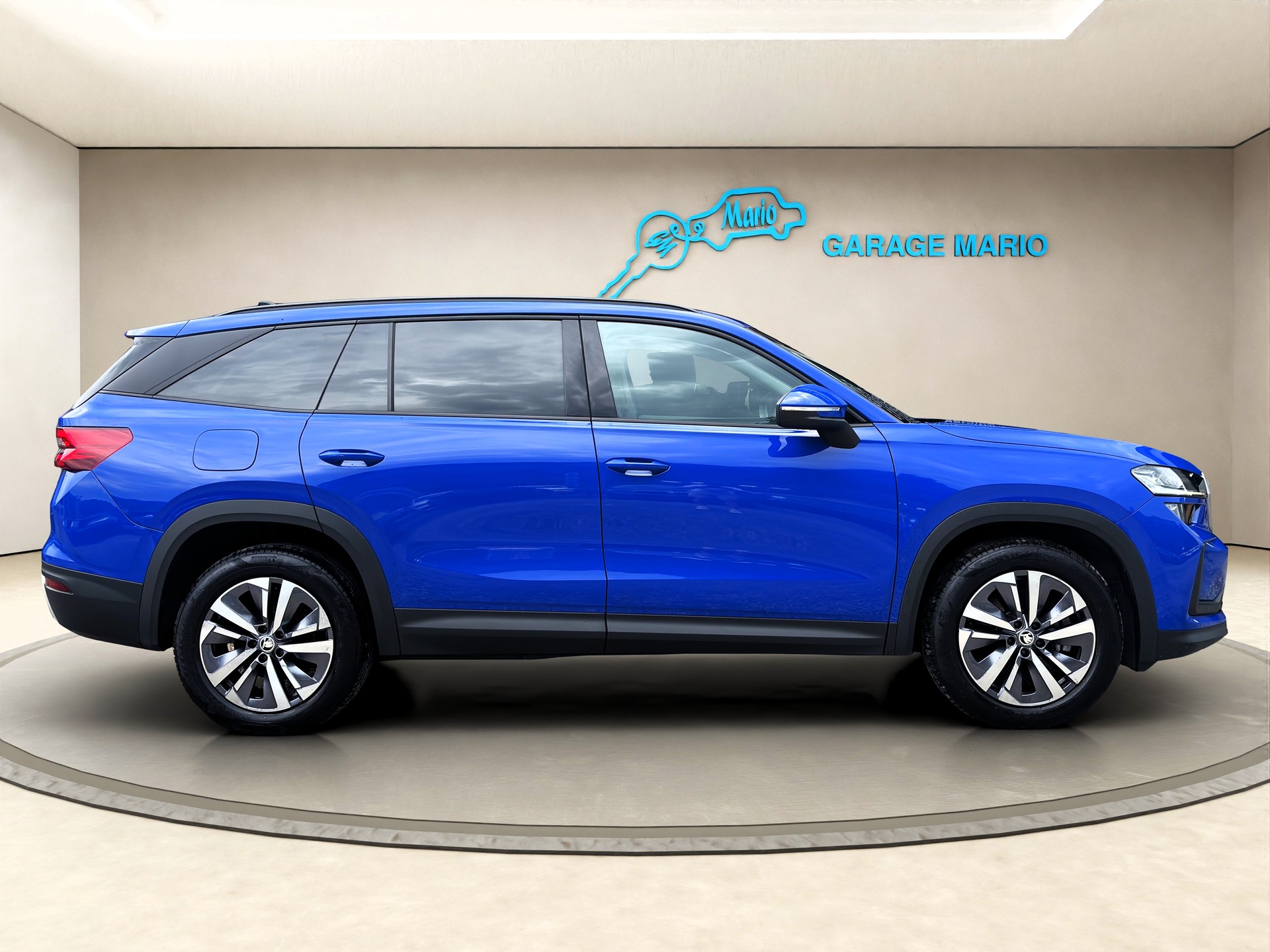 SKODA Kodiaq 2.0 TDI ❗FACELIFT❗Selection 4x4 ✅CH-Fahrzeug & Frisch ab Service und Werksgarantie✅-image-3