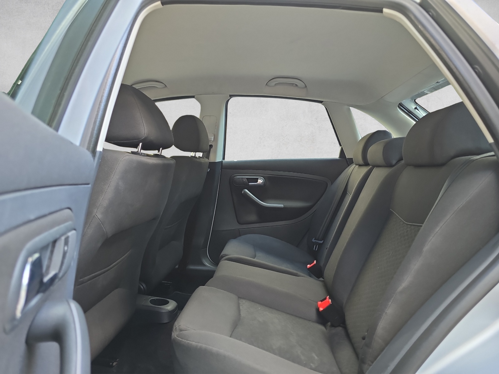 SEAT Ibiza 1.8 20V Turbo FR Joya Joker-image-10