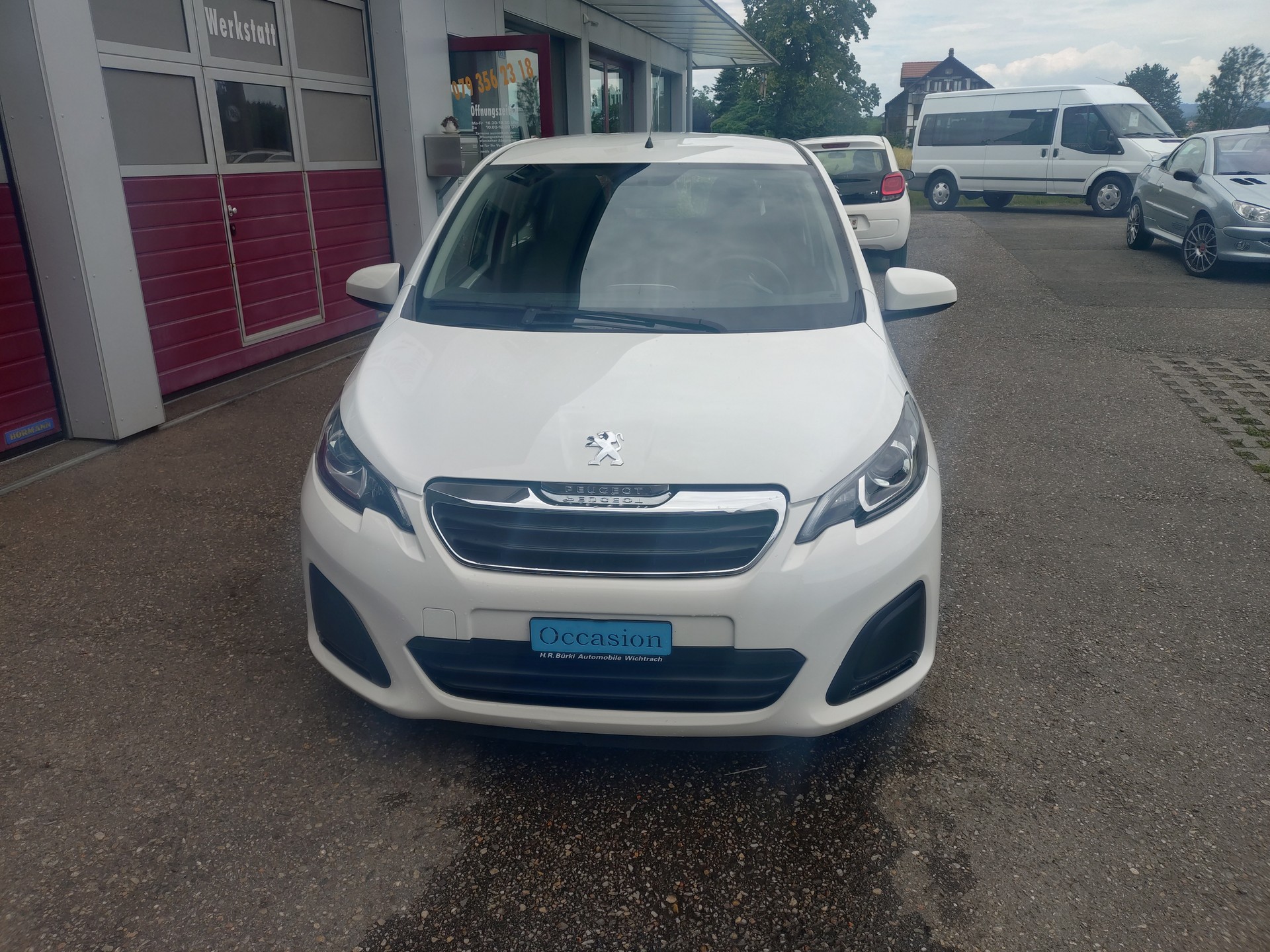 PEUGEOT 108 e-1.0 VTi Stop&Start Active-image-2