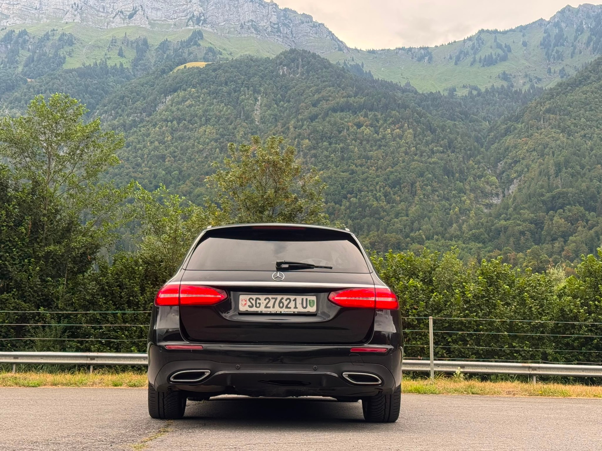 MERCEDES-BENZ E 400 d 4Matic 9G-Tronic-image-7