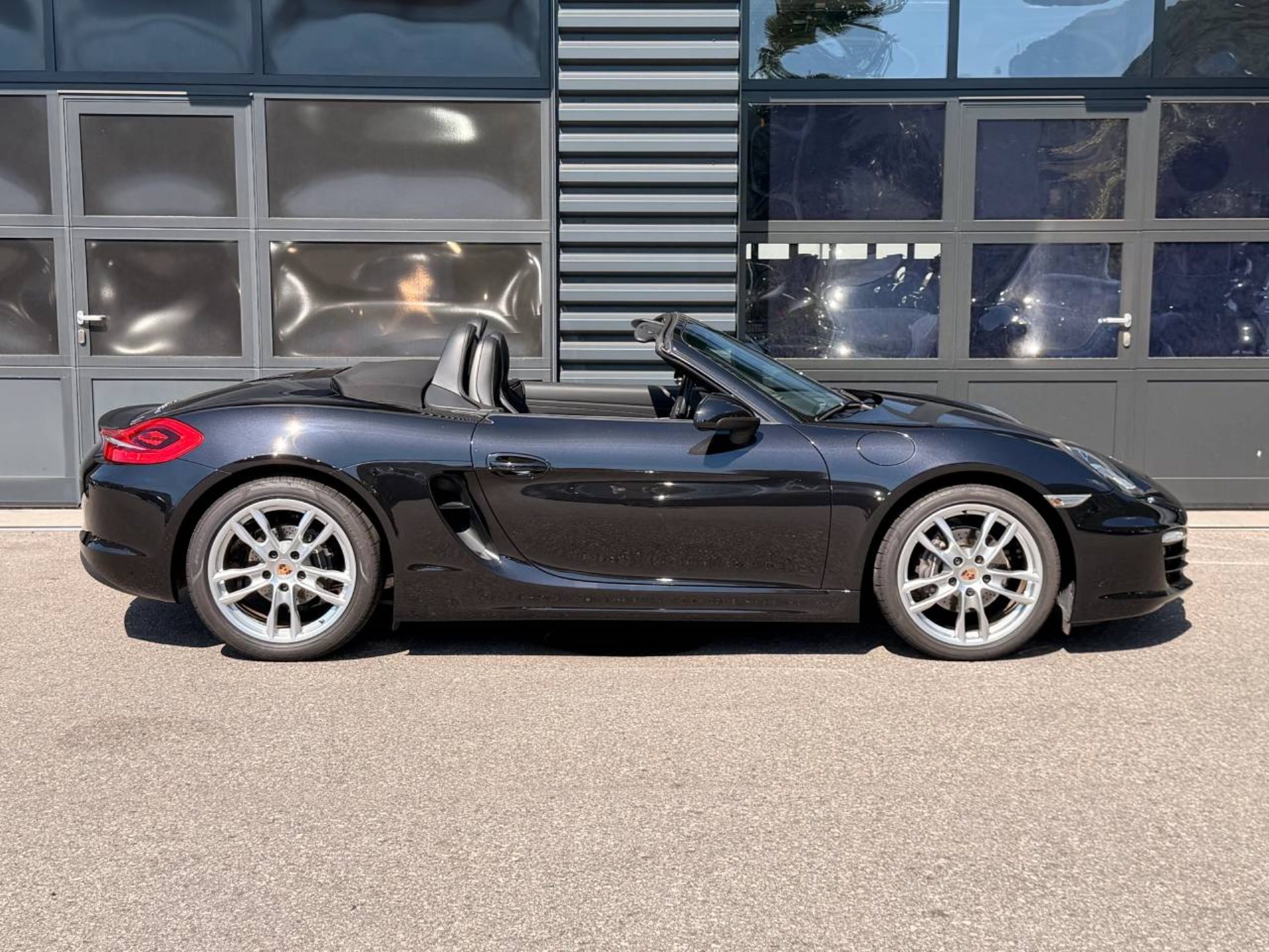 PORSCHE Boxster-image-7