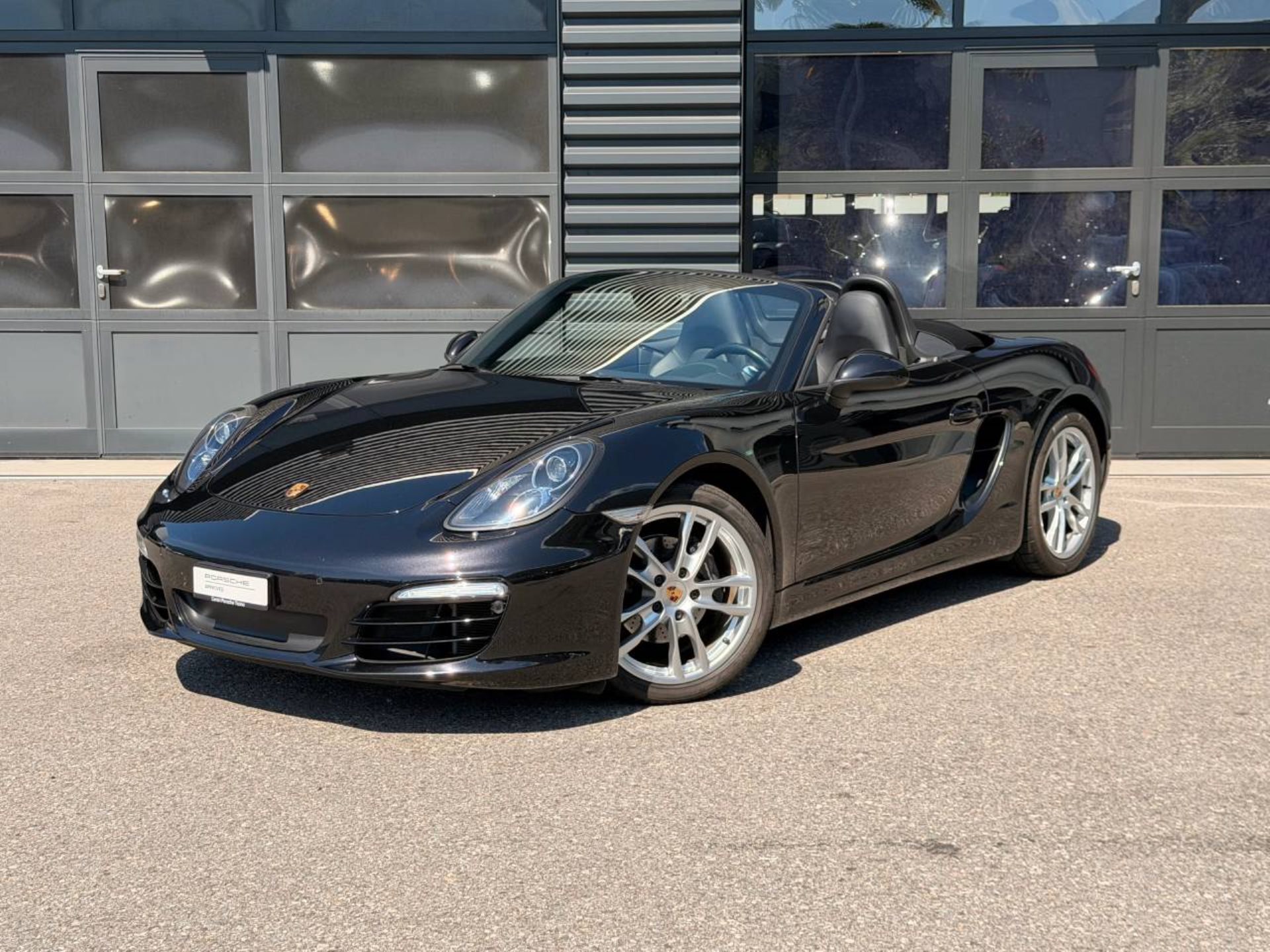 PORSCHE Boxster-image-0