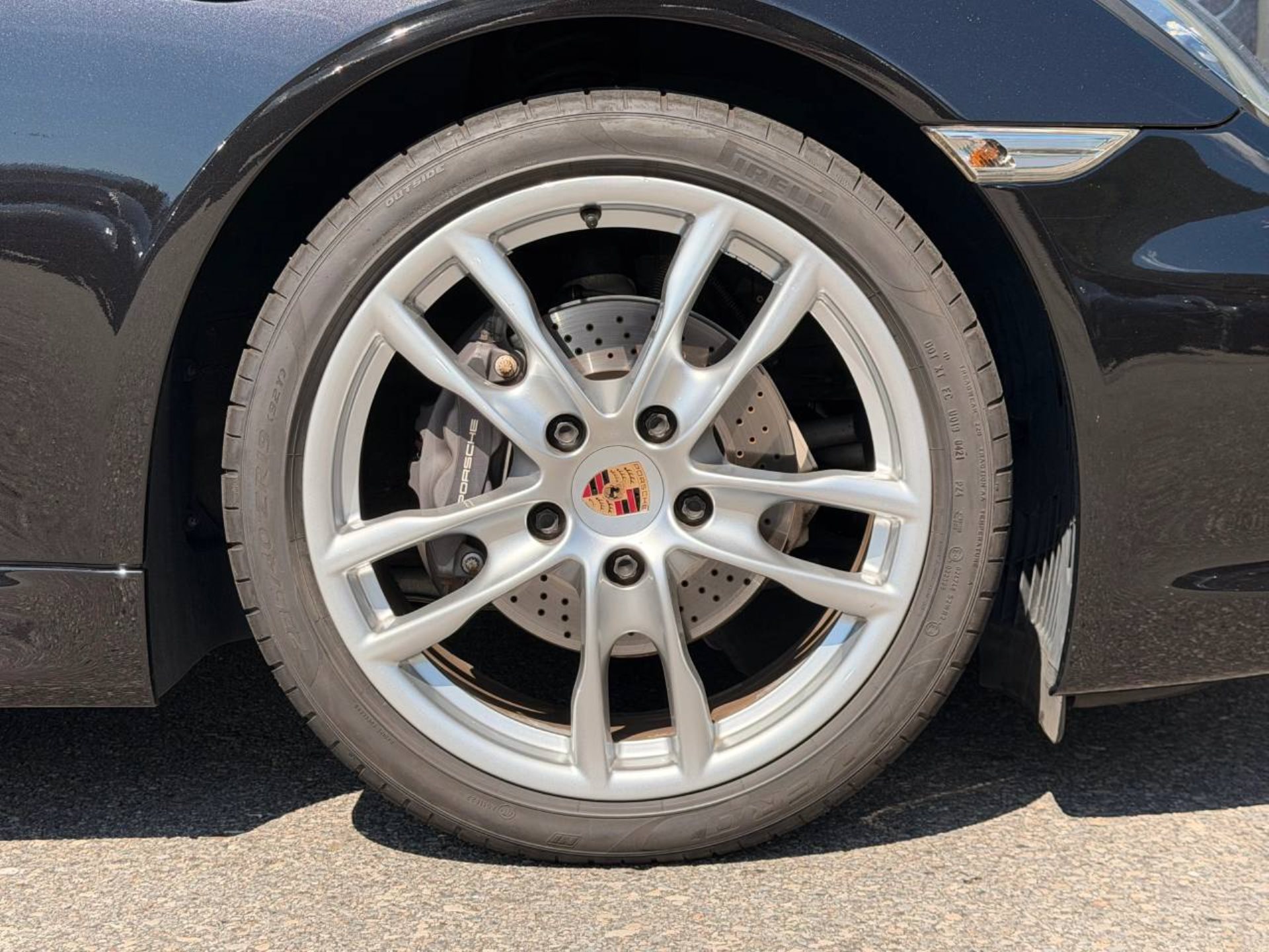 PORSCHE Boxster-image-10