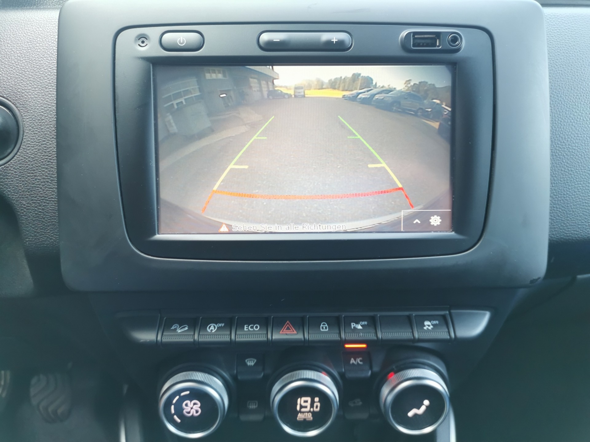 DACIA Duster TCe 125 Prestige 4x4-image-18