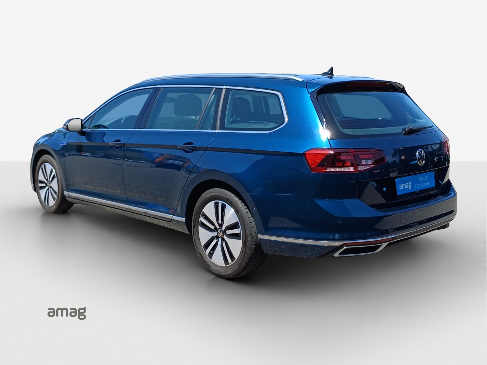 VW Passat Variant 1.4 TSI GTE Hybrid DSG-image-2