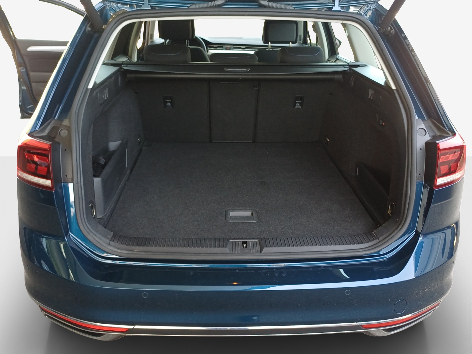 VW Passat Variant 1.4 TSI GTE Hybrid DSG-image-13