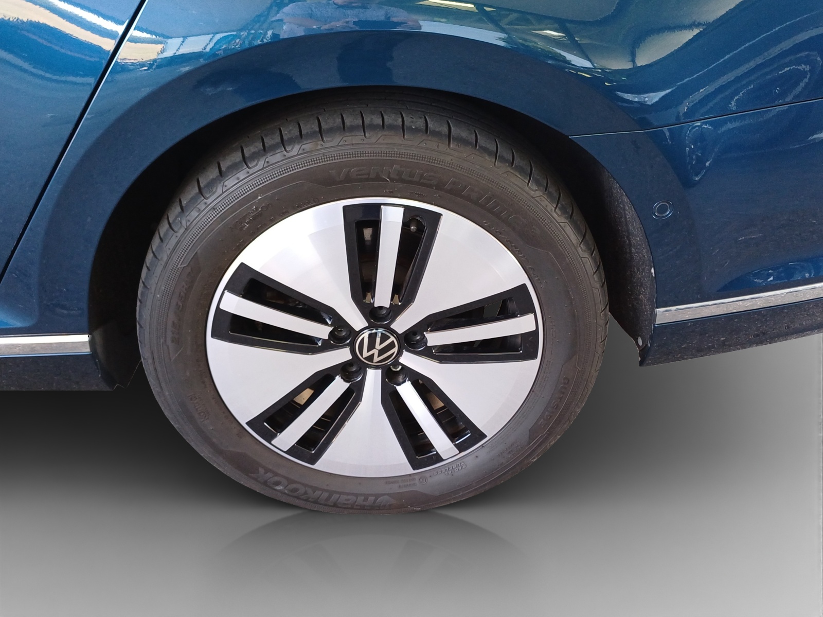 VW Passat Variant 1.4 TSI GTE Hybrid DSG-image-15