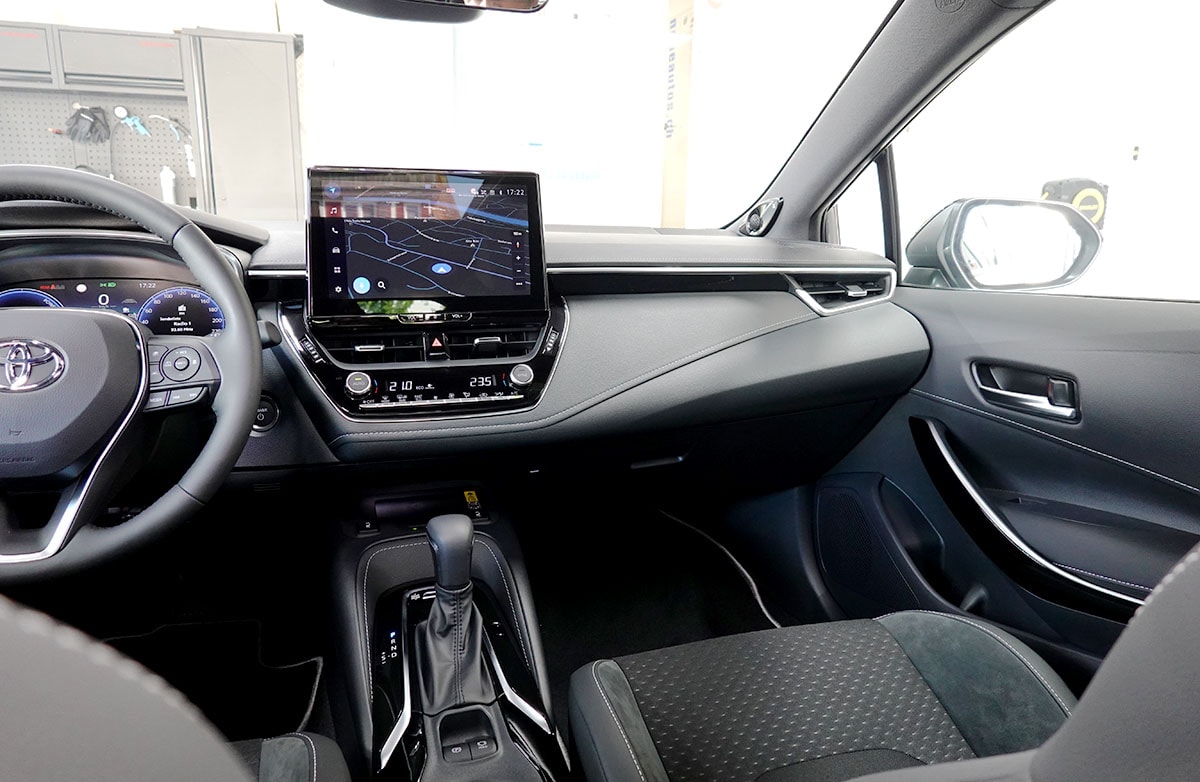 TOYOTA Corolla Touring Sports 2.0 HSD Premium e-CVT, Panorama-image-9