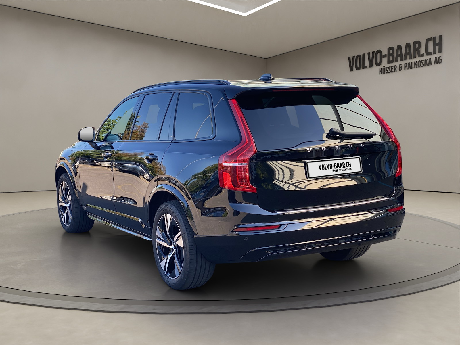 VOLVO XC90 2.0 B5 MH R-Design 7P. AWD-image-2