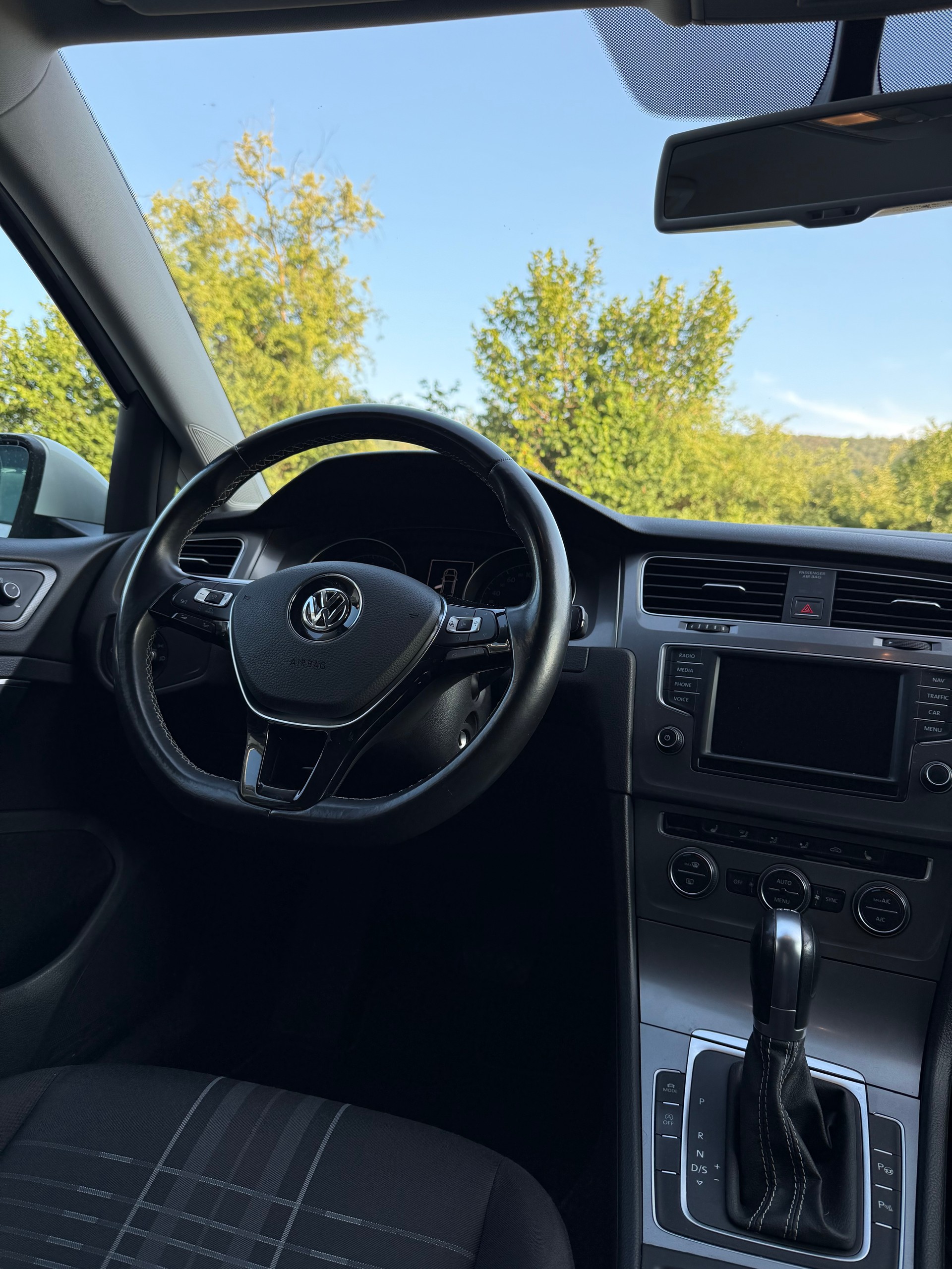 VW Golf 1.4 TSI Comfortline DSG-image-10