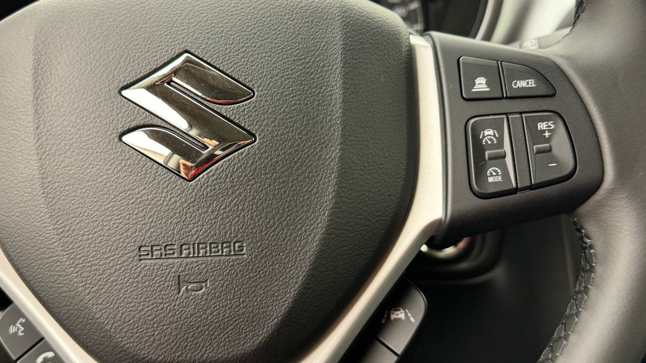 SUZUKI Vitara 1.4 Boosterjet Compact + 4x4 Hybrid ic-image-9